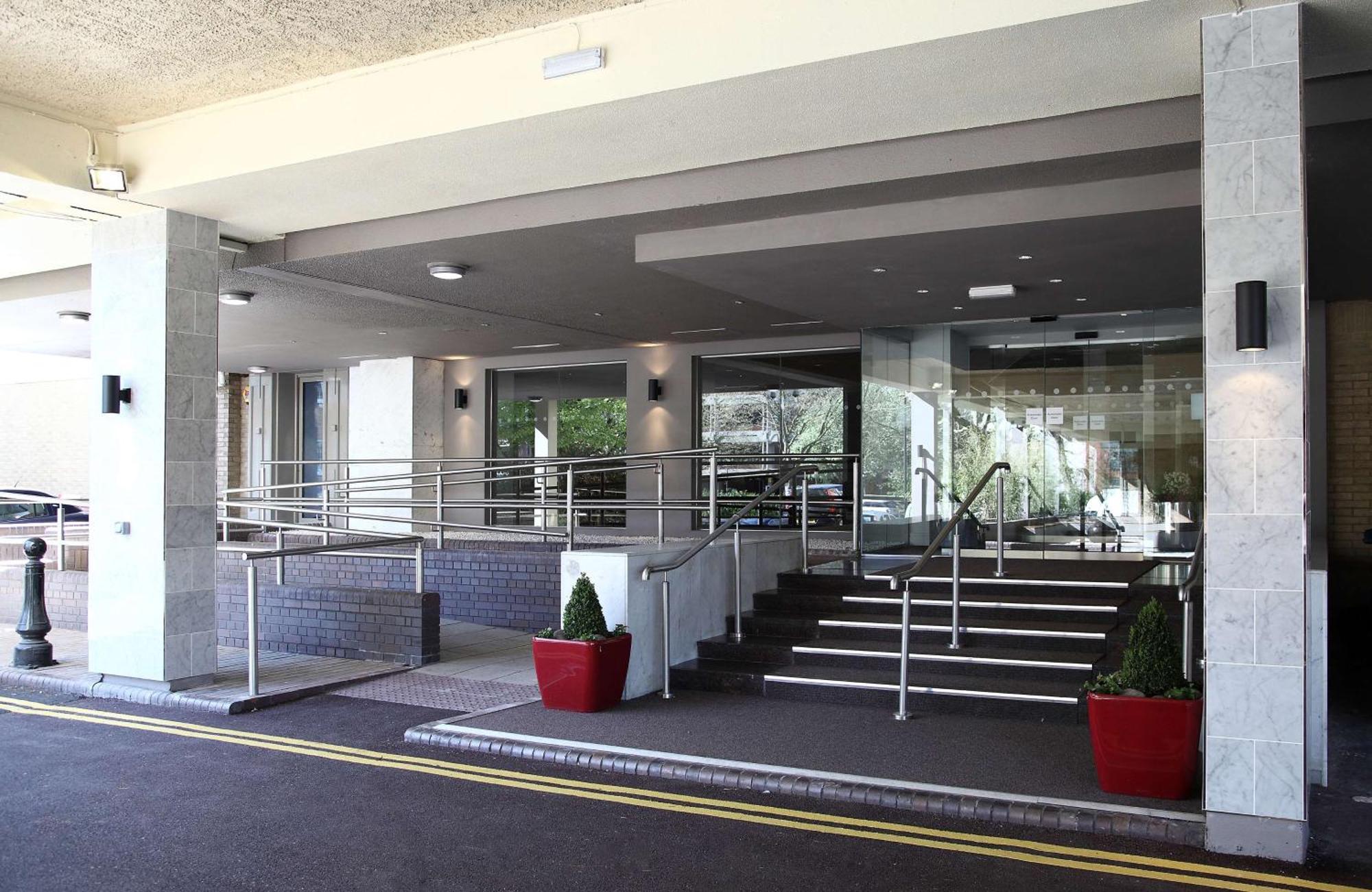 Doubletree By Hilton Bristol City Centre Exterior foto