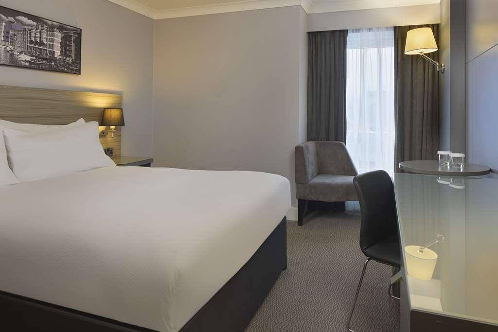 Doubletree By Hilton Bristol City Centre Habitación foto