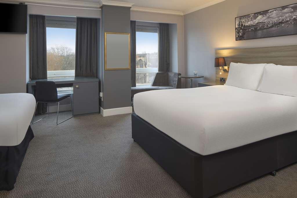 Doubletree By Hilton Bristol City Centre Habitación foto